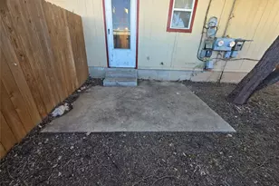 1735 Horseshoe Cir, Round Rock, TX 78681 - Photo 19