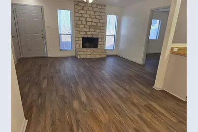 1735 Horseshoe Circle, Round Rock, TX 78681 - Photo 3
