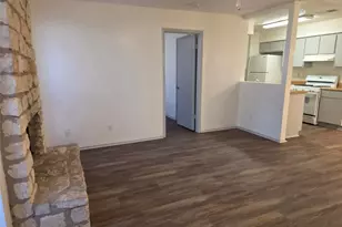 1735 Horseshoe Cir, Round Rock, TX 78681 - Photo 5