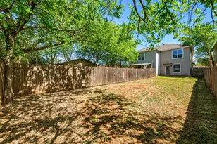 10608 Plains Trail, Austin, TX 78758 - Photo 37