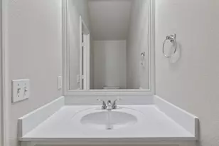 10608 Plains Trail, Austin, TX 78758 - Photo 21