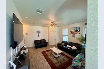 10608 Plains Trail #B, Austin, TX 78758 - Photo 3