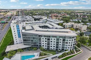 800 Embassy Dr, Austin, TX 78702 - Photo 33