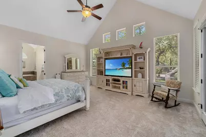 9400 Stratus Drive, Dripping Springs, TX 78620 - Photo 15