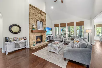 9400 Stratus Drive, Dripping Springs, TX 78620 - Photo 5