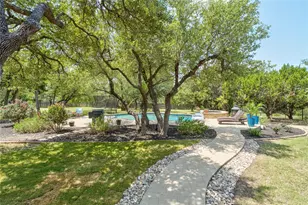 9400 Stratus Dr, Dripping Springs, TX 78620 - Photo 19