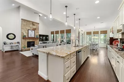 9400 Stratus Drive, Dripping Springs, TX 78620 - Photo 9