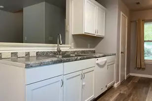 246 Marvin Cove, Hutto, TX 78634 - Photo 7