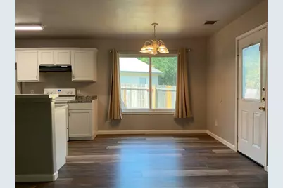 246 Marvin Cove, Hutto, TX 78634 - Photo 5