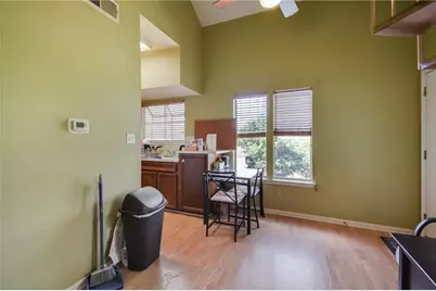 3115 Tom Green Street #404, Austin, TX 78705 - Photo 9