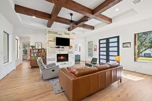 114 Winding Oak Dr, Johnson City, TX 78636 - Photo 3