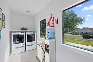 114 Winding Oak Dr, Johnson City, TX 78636 - Photo 31