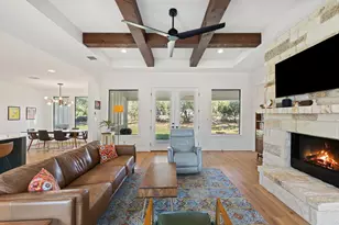 114 Winding Oak Dr, Johnson City, TX 78636 - Photo 5