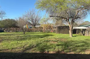 1203 Hackberry Dr, Marble Falls, TX 78654 - Photo 3