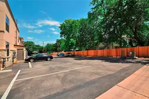 711 W 32nd St, Austin, TX 78705 - Photo 25