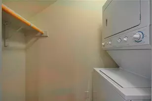 711 W 32nd St, Austin, TX 78705 - Photo 5