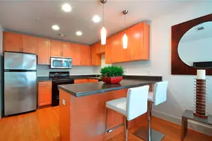 711 W 32nd St, Austin, TX 78705 - Photo 17