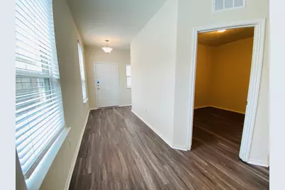 238 Cascata Way, Liberty Hill, TX 78642 - Photo 5