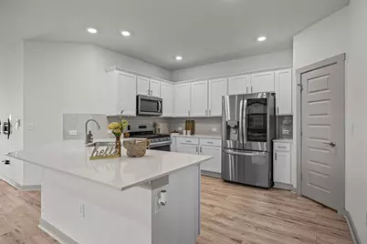 7812 City Top Boulevard, Austin, TX 78724 - Photo 5