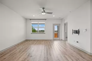 7812 City Top Blvd, Austin, TX 78724 - Photo 11