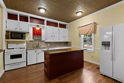 501 W Creek Street, Fredericksburg, TX 78624 - Photo 15