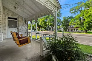 501 W Creek St, Fredericksburg, TX 78624 - Photo 33