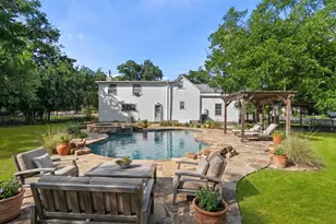 501 W Creek St, Fredericksburg, TX 78624 - Photo 33