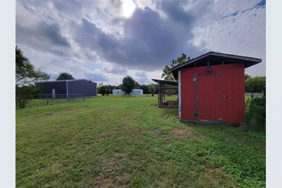 702 Phillip Lane, Liberty Hill, TX 78642 - Photo 35