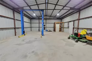 702 Phillip Ln, Liberty Hill, TX 78642 - Photo 29