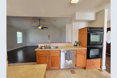 702 Phillip Lane, Liberty Hill, TX 78642 - Photo 7