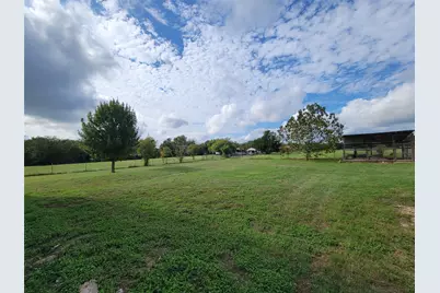 702 Phillip Lane, Liberty Hill, TX 78642 - Photo 33