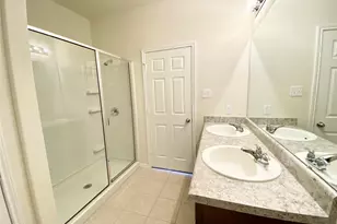 5216 Cressler Ln, Jarrell, TX 76537 - Photo 7