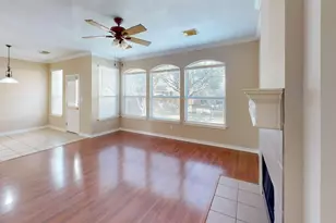 1716 Rosenborough Ln S, Round Rock, TX 78665 - Photo 3