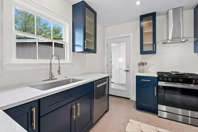 4406 Airport Boulevard, Austin, TX 78722 - Photo 35