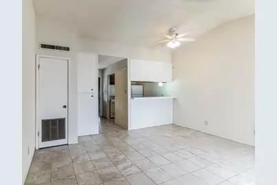 630 Maiden Lane #K, Austin, TX 78705 - Photo 7