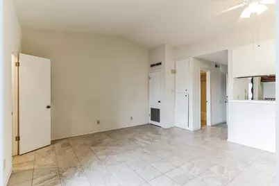 630 Maiden Lane #K, Austin, TX 78705 - Photo 11