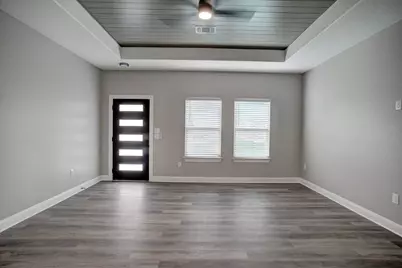 121 S Kanaio #B Drive, Bastrop, TX 78602 - Photo 3