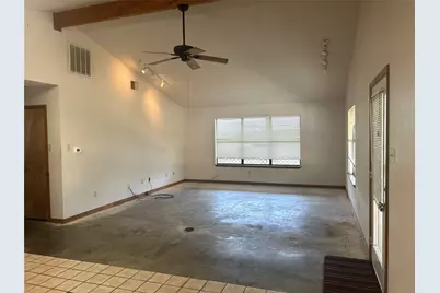 21511 Perry Cove, Lago Vista, TX 78645 - Photo 5