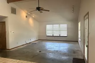 21511 Perry Cove, Lago Vista, TX 78645 - Photo 5