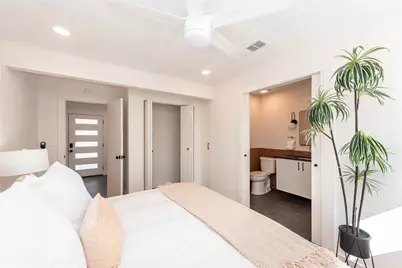 4717 Avenue H Avenue #1, Austin, TX 78751 - Photo 9