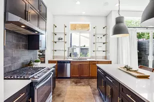 2203 E 51st St, Austin, TX 78723 - Photo 9