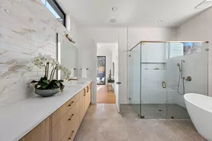 8307 Silver Ridge Dr, Austin, TX 78759 - Photo 17