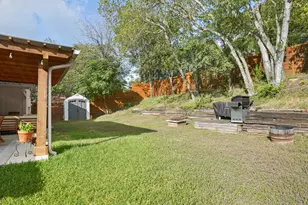 8200 Dunn St, Austin, TX 78745 - Photo 19