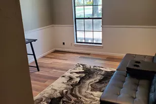 305 Columbine St, Marble Falls, TX 78654 - Photo 9