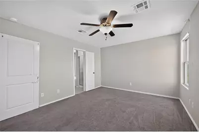 456 Major Lee Lane #17H, Jarrell, TX 76537 - Photo 17