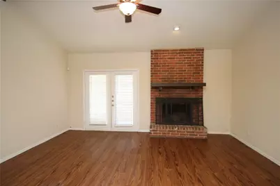 7017 Crosswood Drive, Austin, TX 78745 - Photo 5