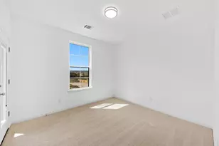 905 S Hemingway Loop, Liberty Hill, TX 78642 - Photo 25