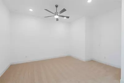 905 S Hemingway Loop, Liberty Hill, TX 78642 - Photo 21
