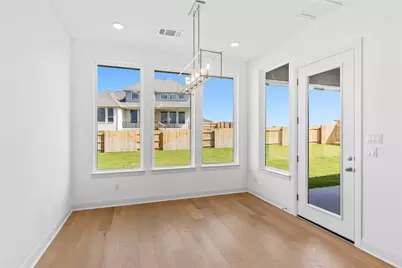 905 S Hemingway Loop, Liberty Hill, TX 78642 - Photo 13