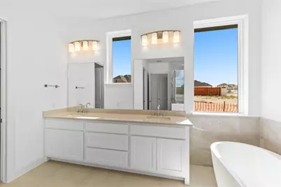 905 S Hemingway Loop, Liberty Hill, TX 78642 - Photo 15